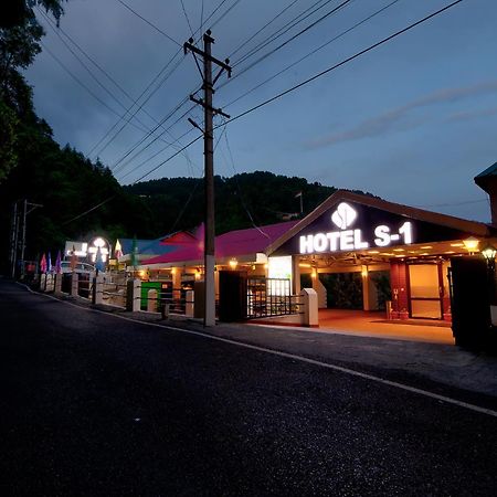 Hotel S1 By Vivo Hotels Dalhousie Exteriör bild